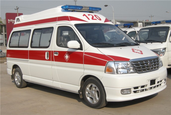 郴州出院转院救护车